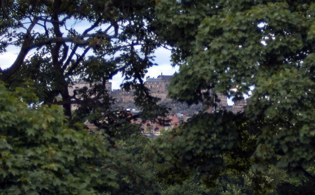 3 Bed Overlooking Meadows Park Edinburgh Dış mekan fotoğraf